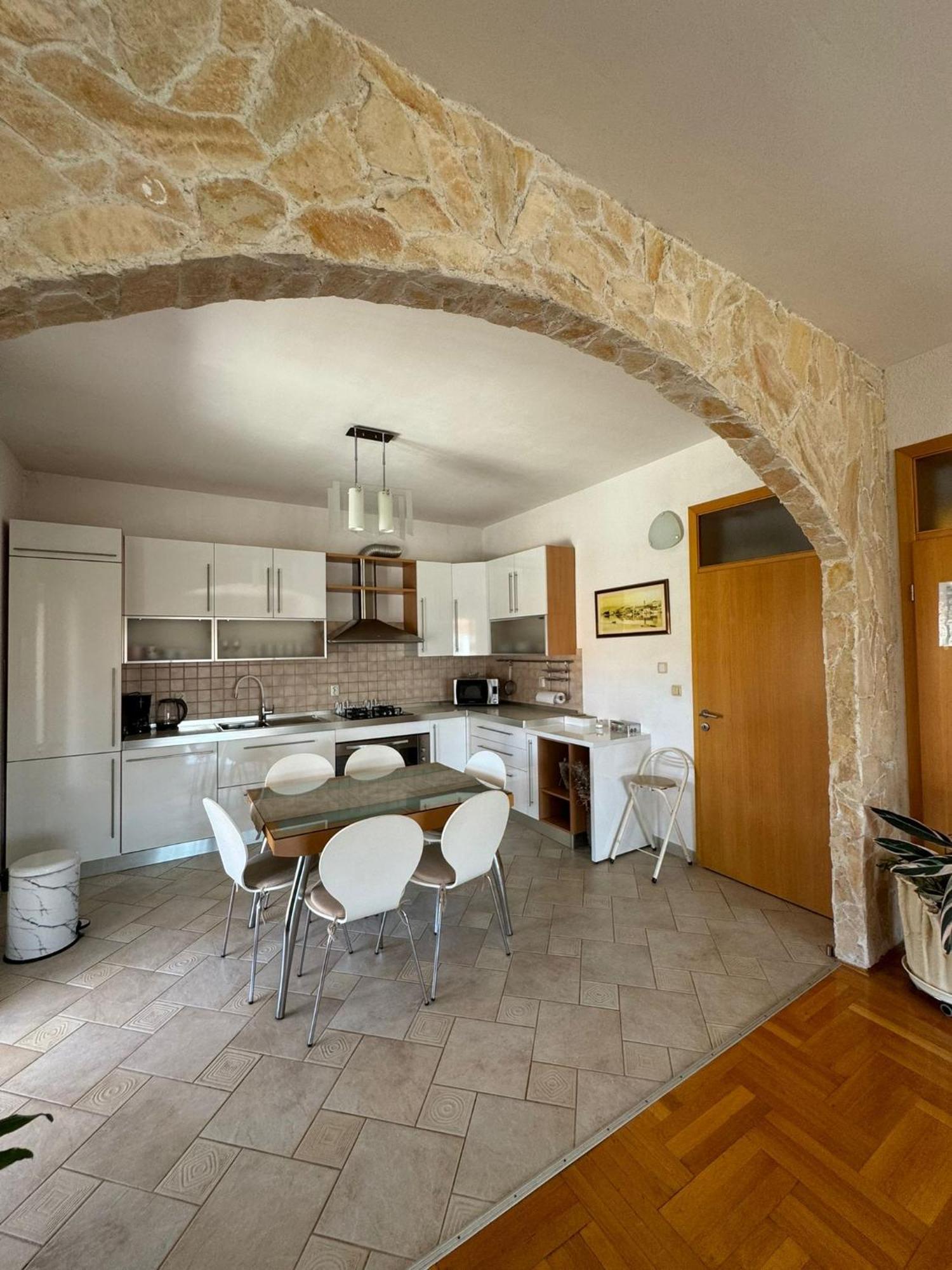 Apartment Adriana Τρογκίρ Εξωτερικό φωτογραφία