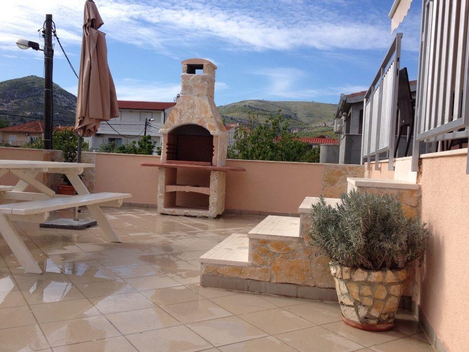 Apartment Adriana Τρογκίρ Εξωτερικό φωτογραφία