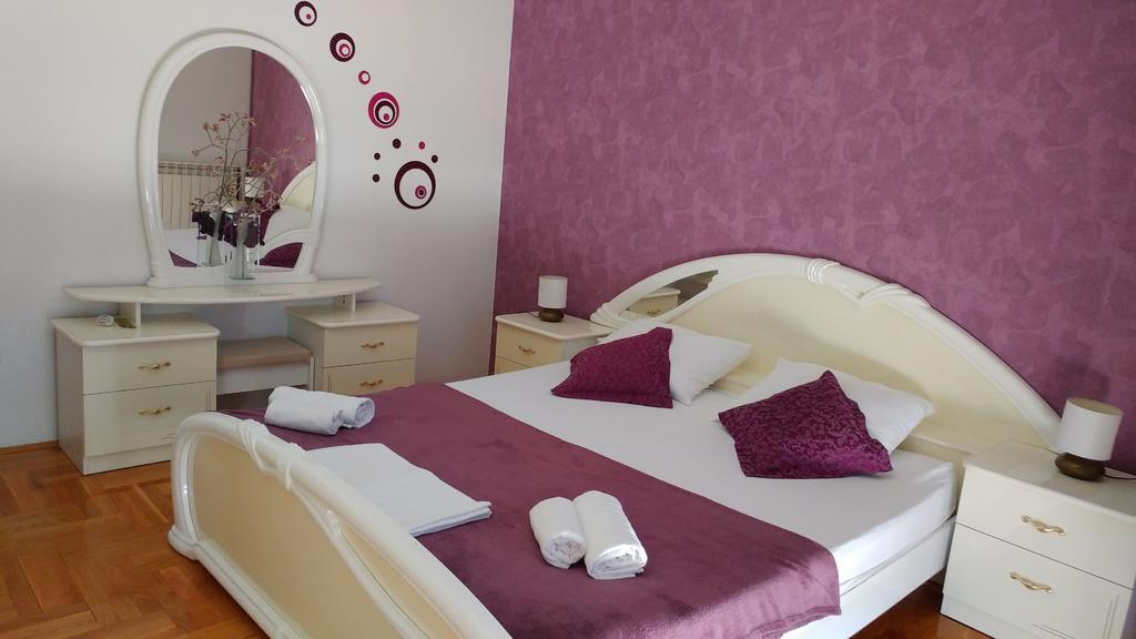 Apartment Adriana Τρογκίρ Εξωτερικό φωτογραφία